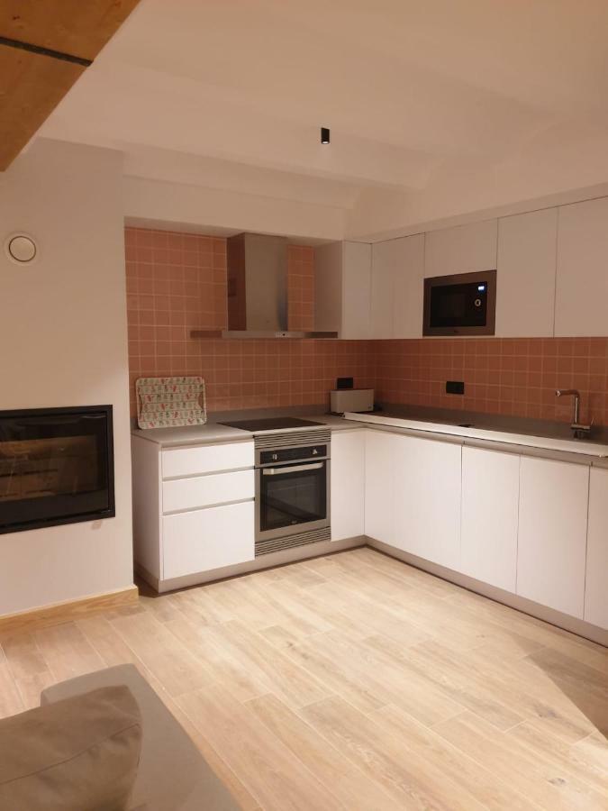 Apartment Casa Blas Gistaín Esterno foto